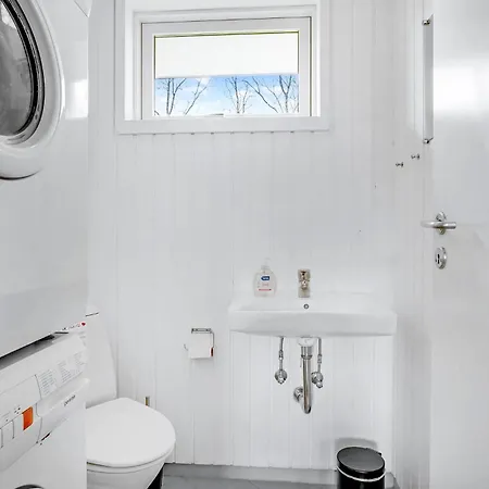 Beautiful Home In Hejls With Wifi Сasa de vacaciones *